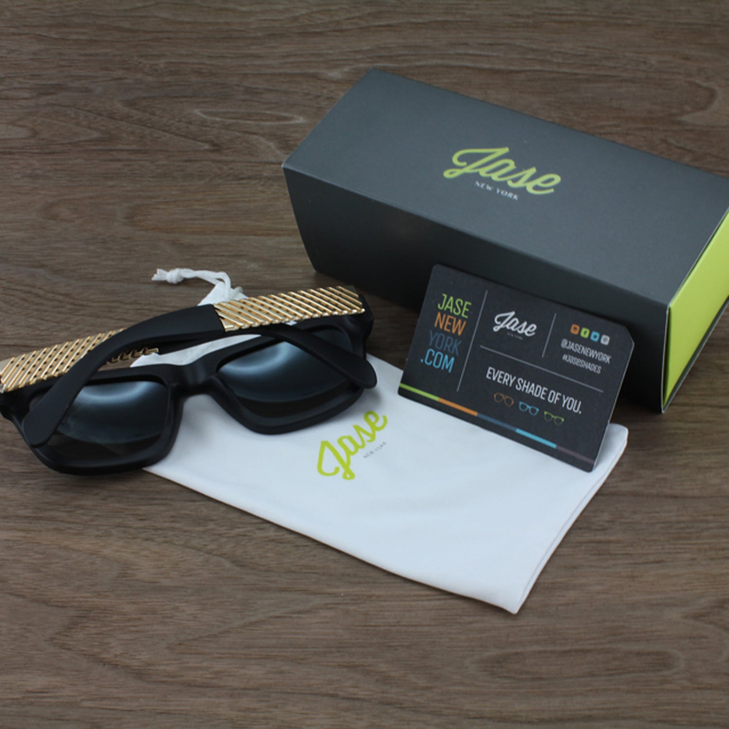 Jase New York Royce Sunglasses in Matte Black